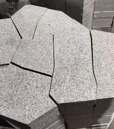 Фигурная гранитная брусчатка на заказ 30/40/50/60 мм Фигурная гранитная брусчатка на заказ 30/40/50/60 мм